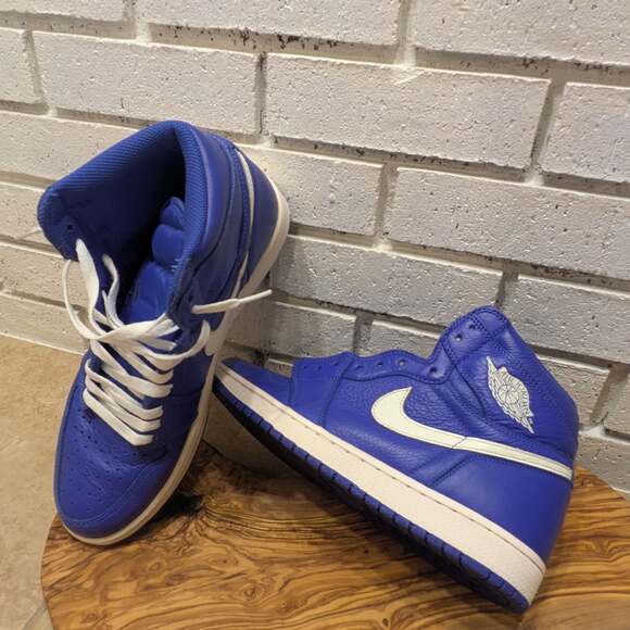 Nike Air Jordan 1 Retro High “Hyper Royal” 555088-401 Men's Size 10.5 *PREOWNED* - Picture 15 of 16